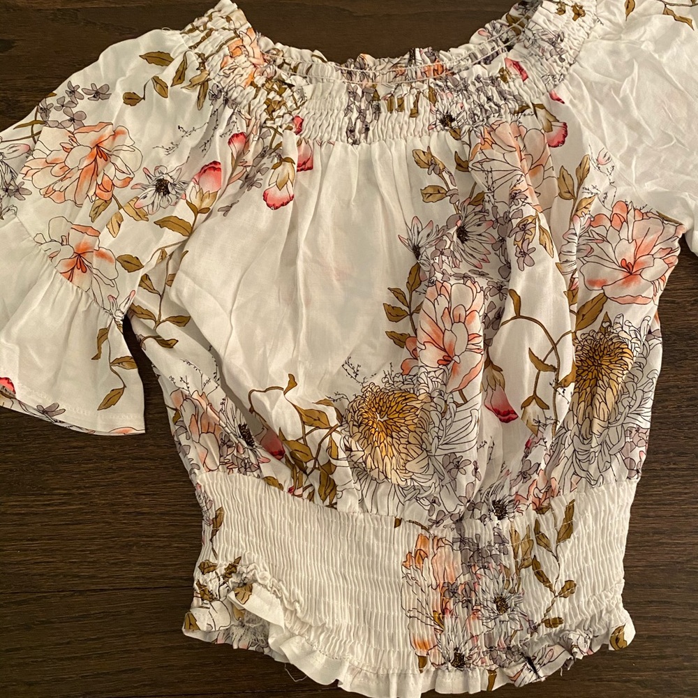Floral top